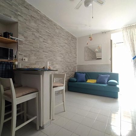 布杰鲁Via Marina 19 - Casa Sul Mare.别墅 外观 照片
